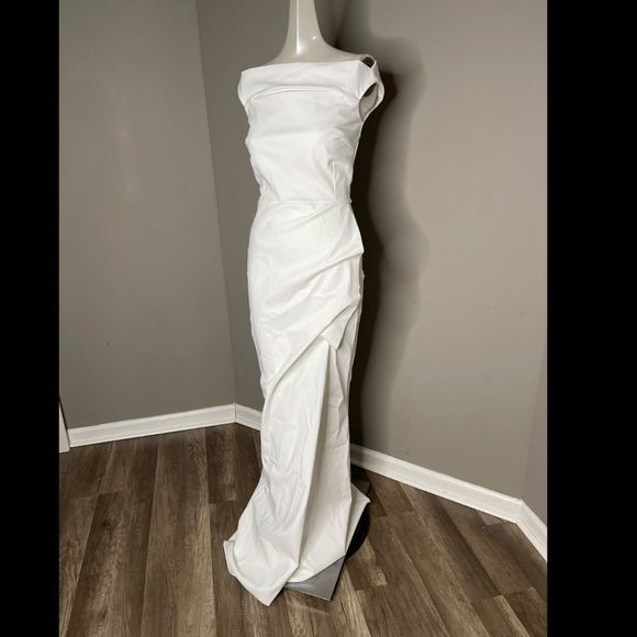 NWT Chiara Boni La Petite Robe Melania Off-The-Shoulder Cutout Sheath Dress $995 - Picture 6 of 8